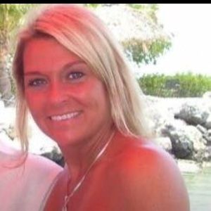 Meet your Posher, Sylvia